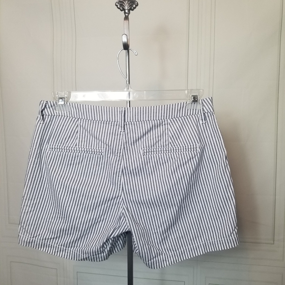 Old Navy SZ 6 Everyday Short Nautical Railroad Conductor Stripe Blue Cotton - Picture 4 of 10